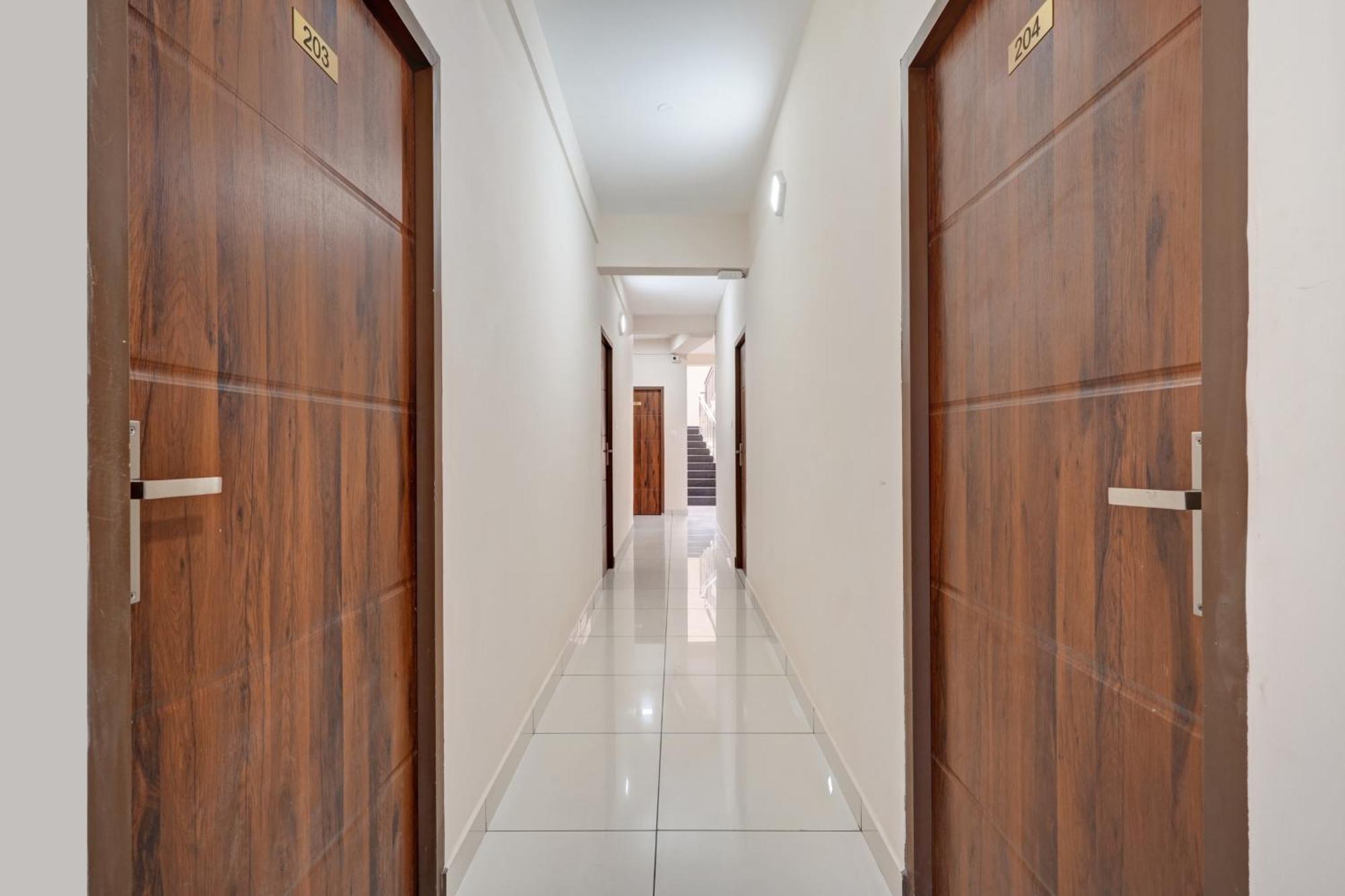 Gypsy Hotel Cusat Kochi Eksteriør billede