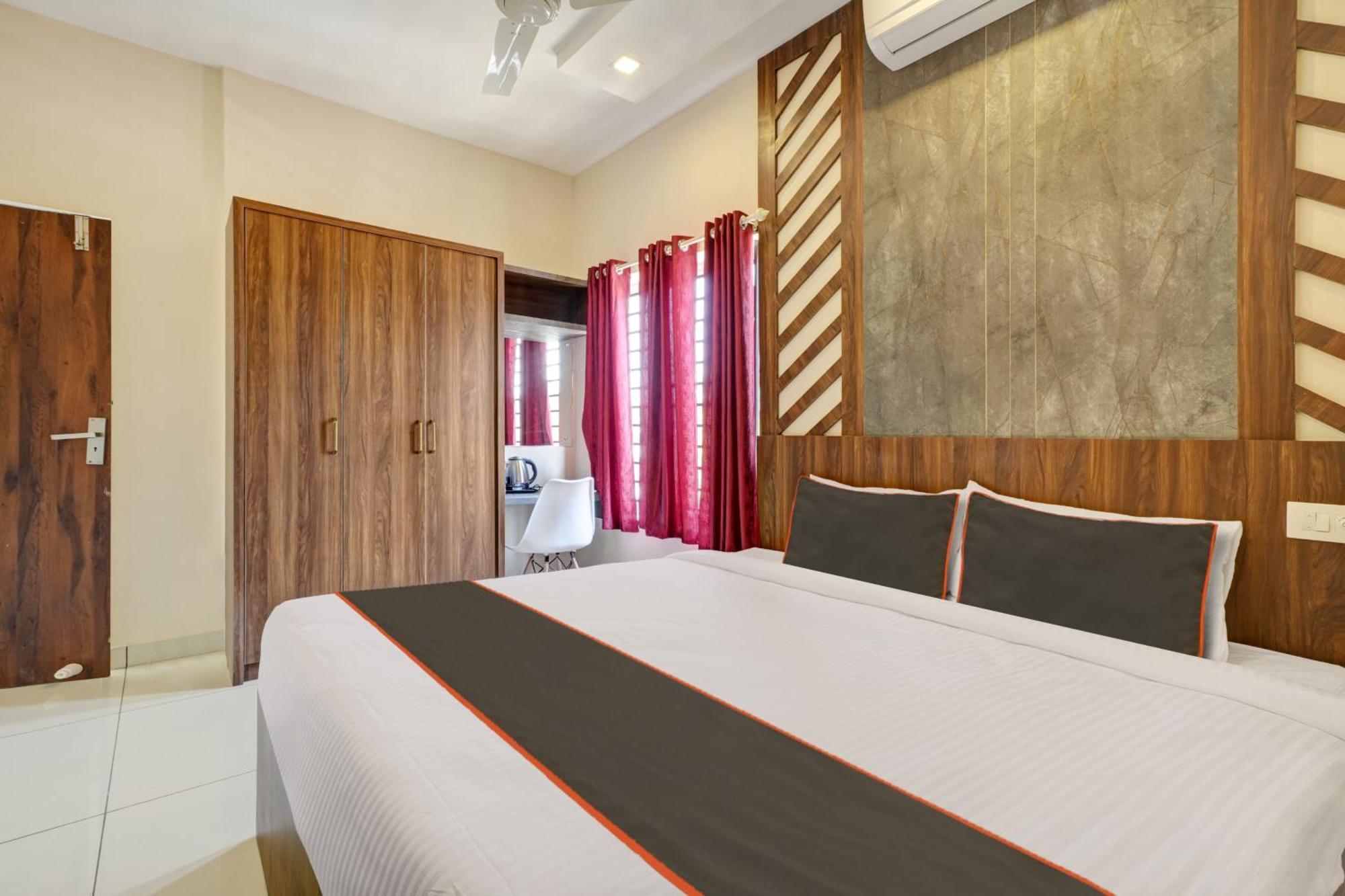 Gypsy Hotel Cusat Kochi Eksteriør billede