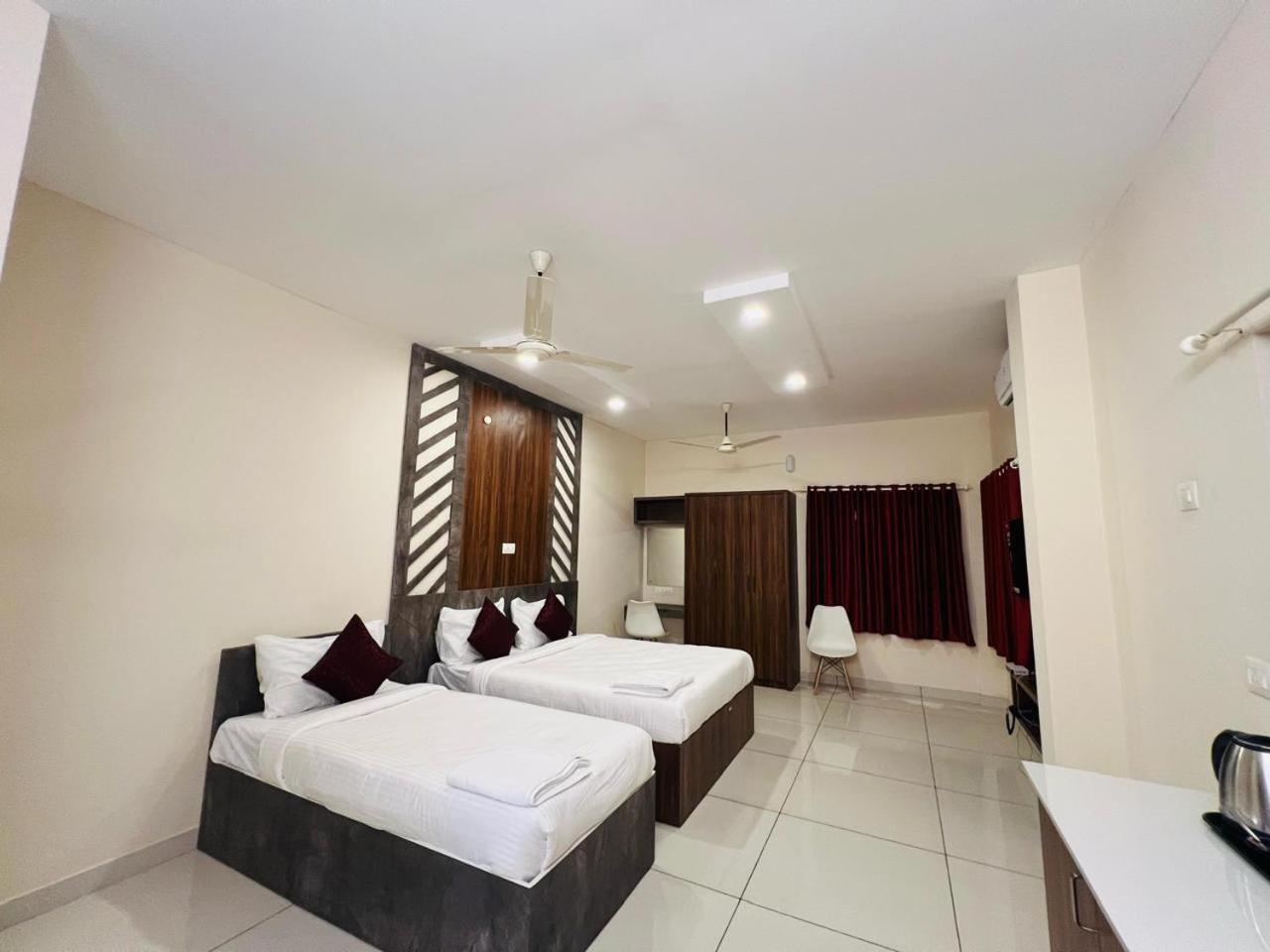 Gypsy Hotel Cusat Kochi Eksteriør billede